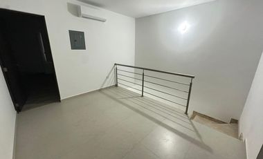 Casa en renta en Perisur II