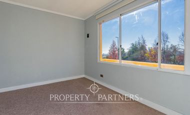 Gran Oportunidad de Arriendo, amplia casa familiar en micro barrio muy seguro a pasos de colegio Boston.