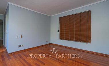 Gran Oportunidad de Arriendo, amplia casa familiar en micro barrio muy seguro a pasos de colegio Boston.