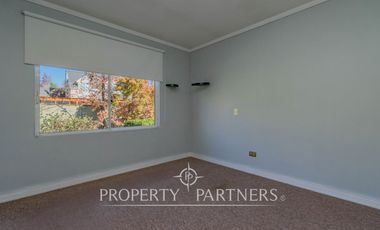 Gran Oportunidad de Arriendo, amplia casa familiar en micro barrio muy seguro a pasos de colegio Boston.