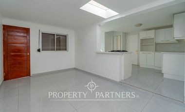Gran Oportunidad de Arriendo, amplia casa familiar en micro barrio muy seguro a pasos de colegio Boston.