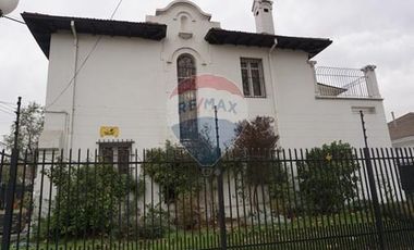 Gran casa comercial en venta Av.Italia y Rancagua