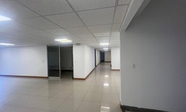 VENTA de LOCALES en VILLAVICENCIO