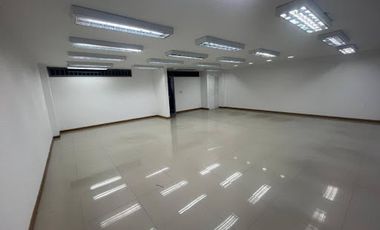 VENTA de LOCALES en VILLAVICENCIO