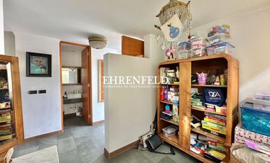 Peñalolen.Álvaro Casanova. Estilo Mediterranea en condominio.