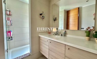 Peñalolen.Álvaro Casanova. Estilo Mediterranea en condominio.