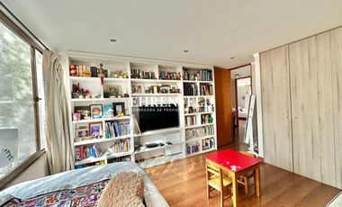 Peñalolen.Álvaro Casanova. Estilo Mediterranea en condominio.