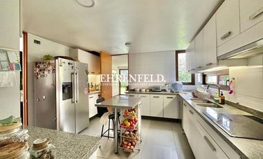 Peñalolen.Álvaro Casanova. Estilo Mediterranea en condominio.