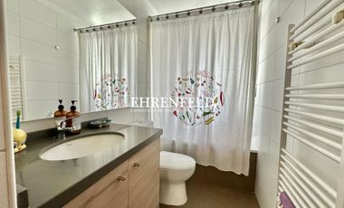 Peñalolen.Álvaro Casanova. Estilo Mediterranea en condominio.