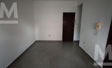 Departamento en 8 Entre 65 y 66