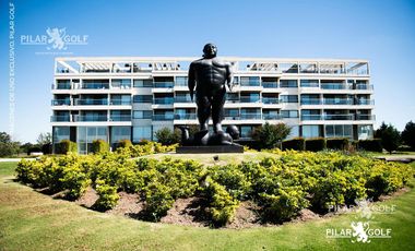 Casa amoblada en alquiler en Pilar Golf Country Club