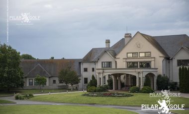 Casa amoblada en alquiler en Pilar Golf Country Club