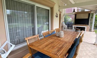 Casa amoblada en alquiler en Pilar Golf Country Club