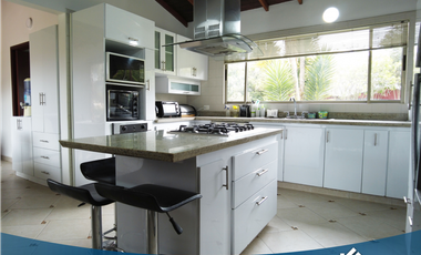 Espectacular Casa Campestre En Venta Tabio