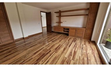 Se renta hermosa casa en Guaymaral