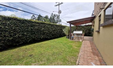 Se renta hermosa casa en Guaymaral