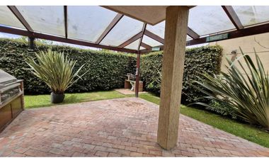 Se renta hermosa casa en Guaymaral