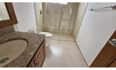 Se renta hermosa casa en Guaymaral