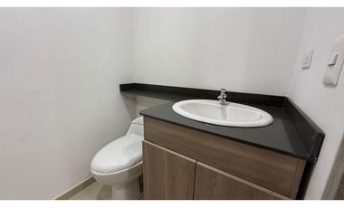 SE VENDE APARTAMENTO EN PRADERA ALTA PISO 2