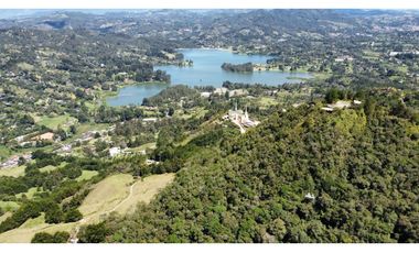 ESPECTACULAR LOTE EL RETIRO CERCA A PICCOLO