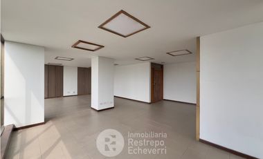 Oficina en arriendo, sector Av. Alberto Mendoza, Manizales