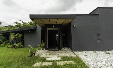 CASA CAMPESTRE EN VENTA EN EL CARMEN DE VIBORAL, ANTIOQUIA