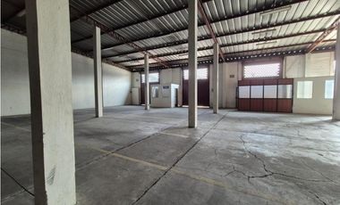 VENDO BODEGA 345 M2 GUAYAQUIL INMACONSA PARQUE INDUSTRIAL EL SAUCE 
