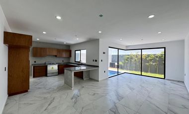 Casa Nueva en Venta Lomas del Dorado