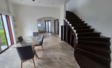 Casa - Residencial Cumbres