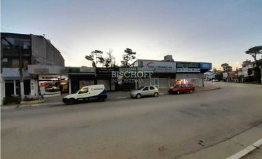 ESPACIO AÉREO DE LOCALES, SOBRE AVENIDA BUENOS AIRES