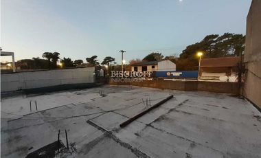 ESPACIO AÉREO DE LOCALES, SOBRE AVENIDA BUENOS AIRES