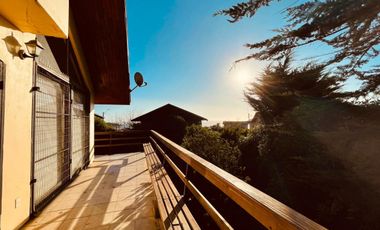 Hermosa casa en El Quisco Norte, vista al mar