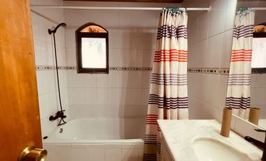Hermosa casa en El Quisco Norte, vista al mar