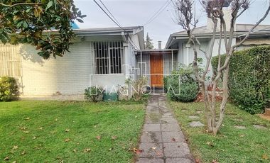 Local Comercial en Venta en Tomás Moro a pasos de Apoquindo