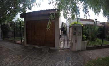 ALQUILER - PH 3AMB FONDO - MORON