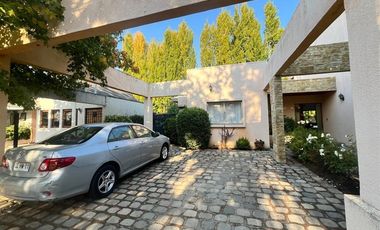 Casa en Venta en Jardín Esmeralda casa 48