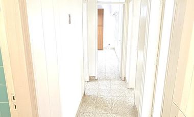 Casa + Oficina en Centro de Venado Tuerto con Potencial de Desarrollo.