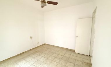 Casa + Oficina en Centro de Venado Tuerto con Potencial de Desarrollo.