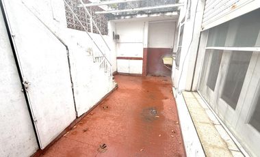 Casa + Oficina en Centro de Venado Tuerto con Potencial de Desarrollo.