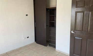 Casa En Renta En Pontevedra, Tlajomulco.