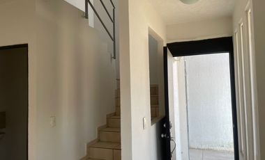 Casa En Renta En Pontevedra, Tlajomulco.