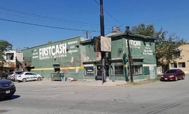 Local en esquina en Renta