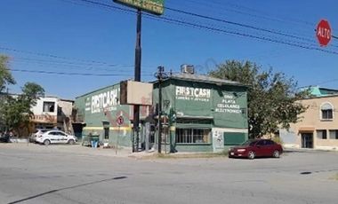 Local en esquina en Renta