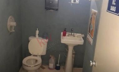 Local en esquina en Renta