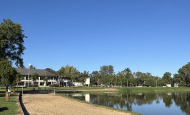Casa en el Náutico Escobar CC
