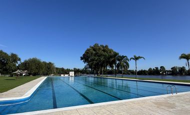 Casa en el Náutico Escobar CC