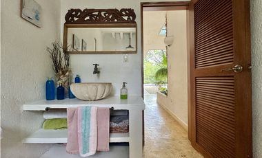 Casa Campestre con piscina en venta en Santa Marta