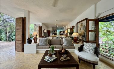 Casa Campestre con piscina en venta en Santa Marta