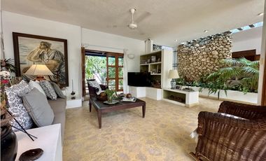 Casa Campestre con piscina en venta en Santa Marta