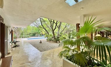 Casa Campestre con piscina en venta en Santa Marta
